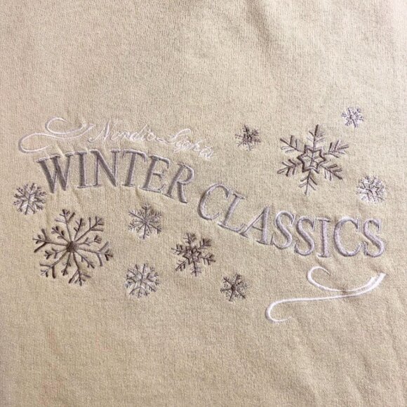 XXL Womans Vintage WInter Classics Crew Neck  Brand- Veniza Jeans - Picture 4 of 7